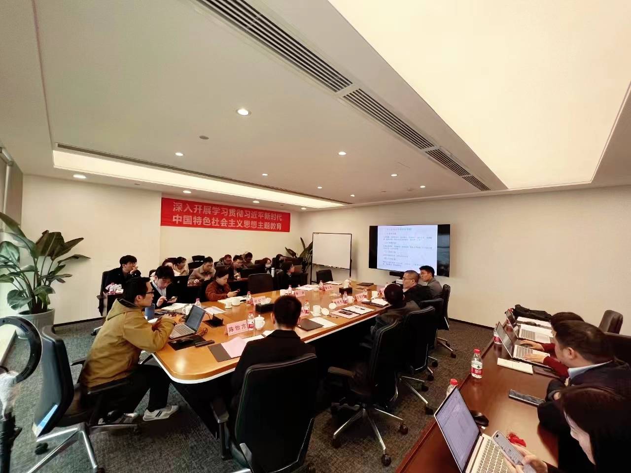 滇资生物四川糖企走访1(1).jpg